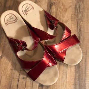 Dansko Sela Crinkle Patent red Sandals SZ 42